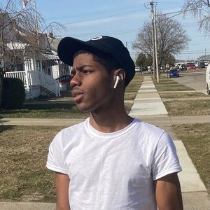 Meet your Posher, Paperchashing